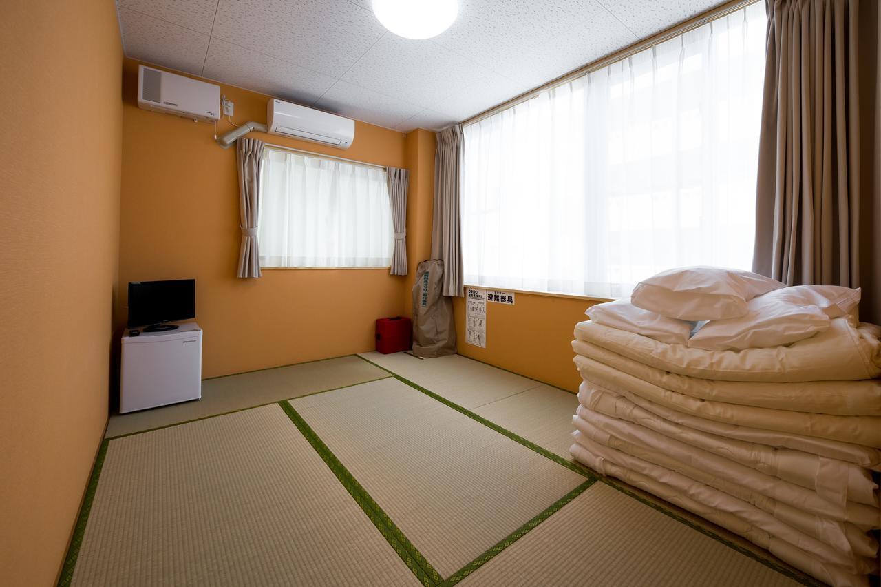 Guest House Yutaka Naha Ngoại thất bức ảnh